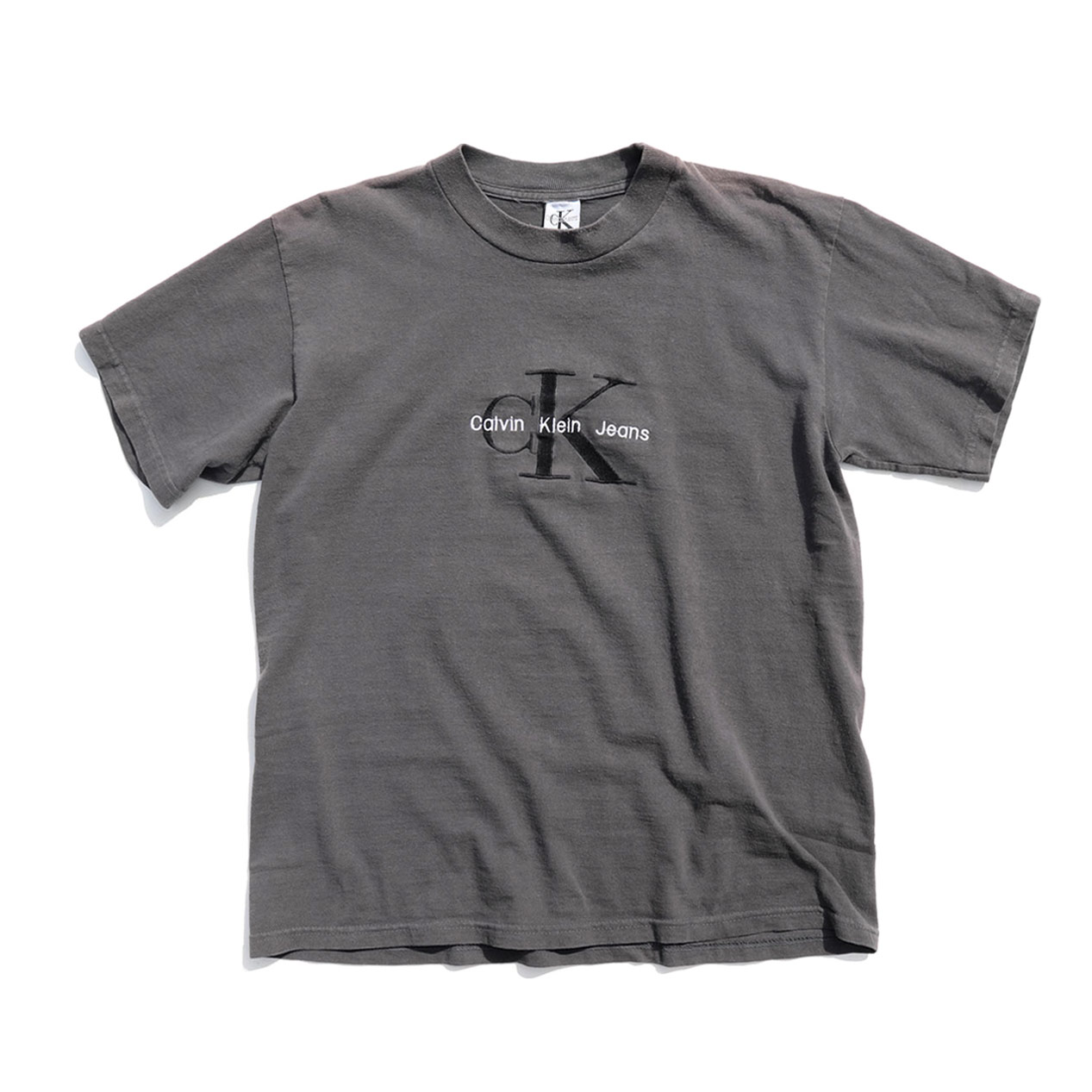 POST JUNK / 90's ブート CALVIN KLEIN JEANS USA製 刺繍ロゴ Tシャツ [L]